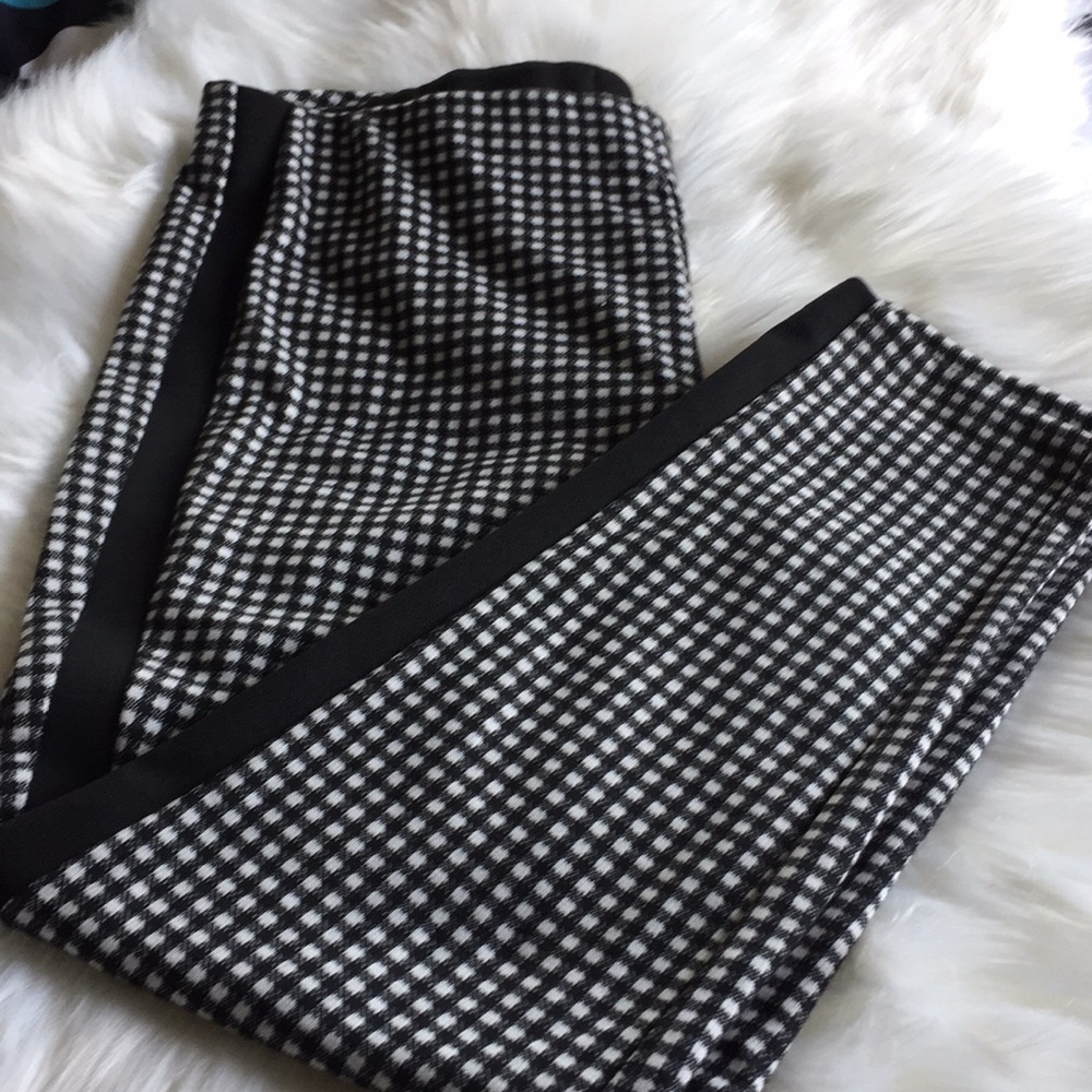 Michael Kors black and white  side zip pants Large